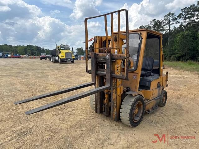 Image of Hyster H40XM equipment image 4