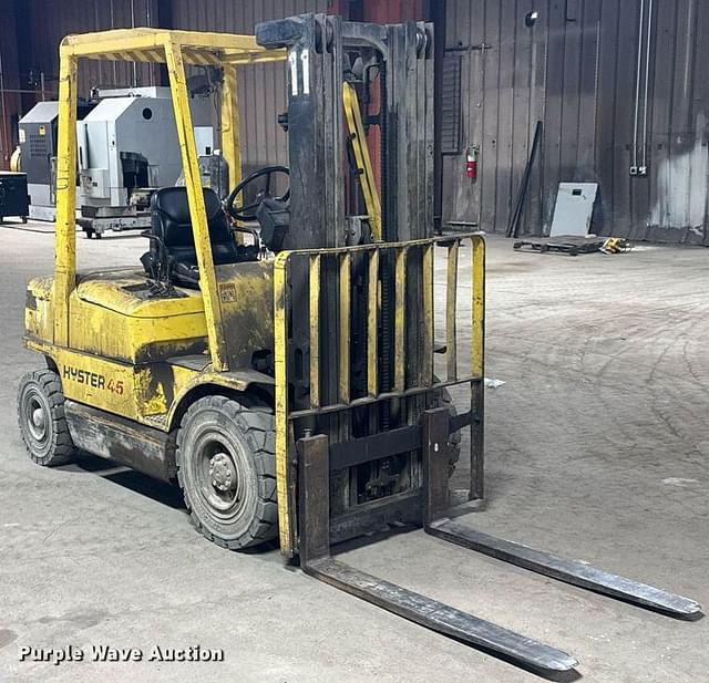 Image of Hyster H45XM equipment image 2