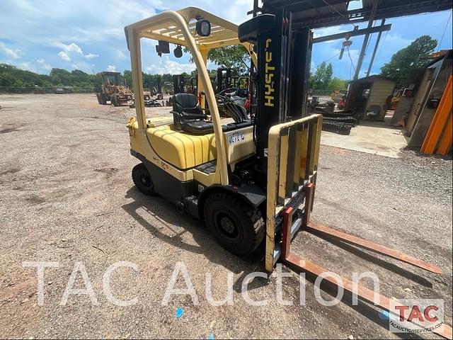 Image of Hyster H50FT equipment image 4