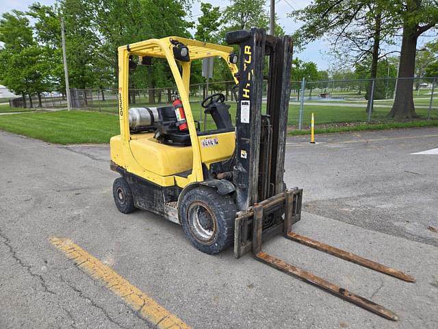 Image of Hyster H50FT equipment image 2
