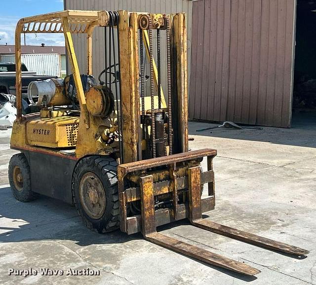 Image of Hyster H50H equipment image 2