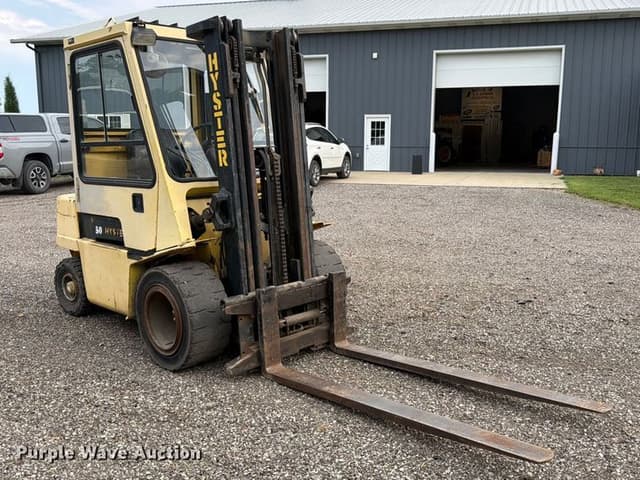 Image of Hyster H50XL equipment image 2