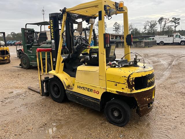 Image of Hyster H50XM equipment image 2