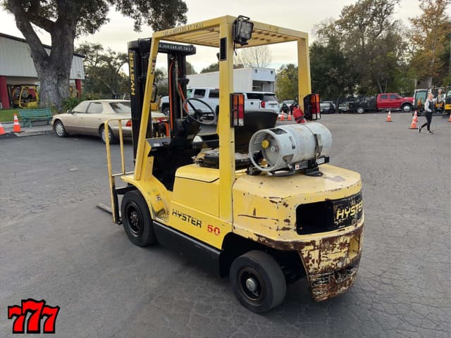 Image of Hyster H50XM equipment image 3