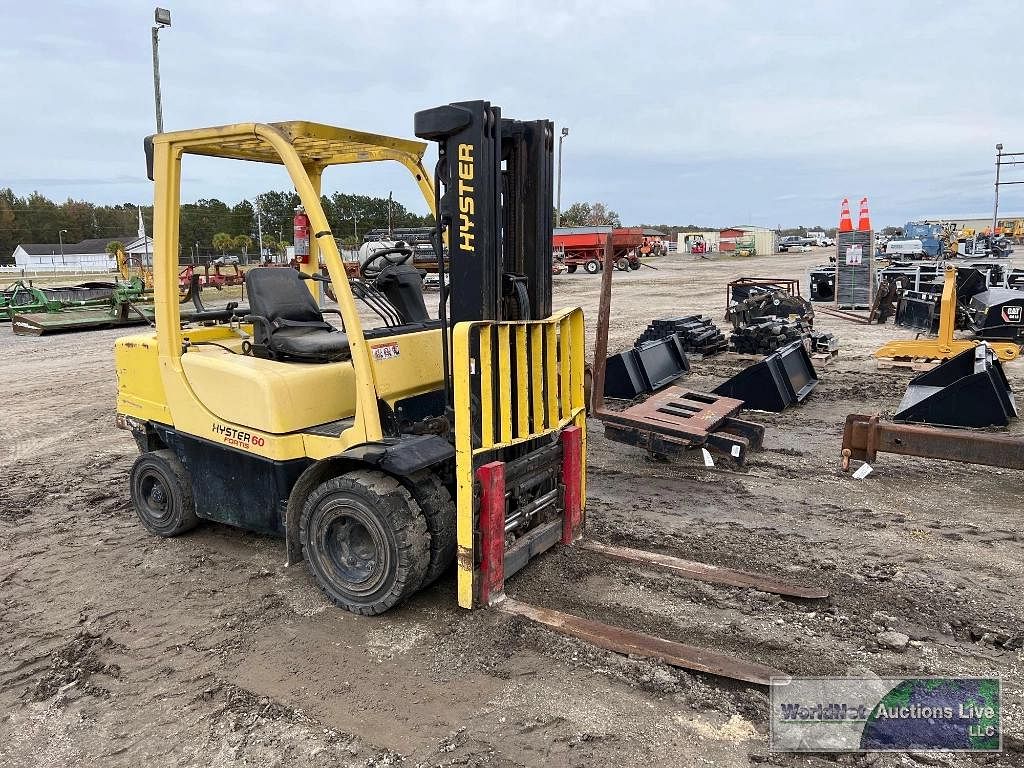 SOLD - Hyster H60FT Construction Forklifts | Tractor Zoom