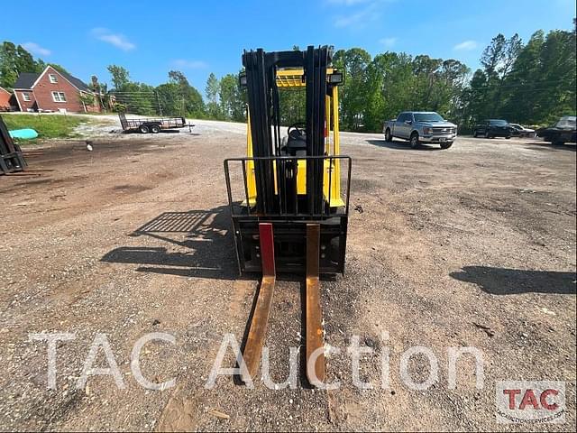 Image of Hyster H60XM equipment image 2