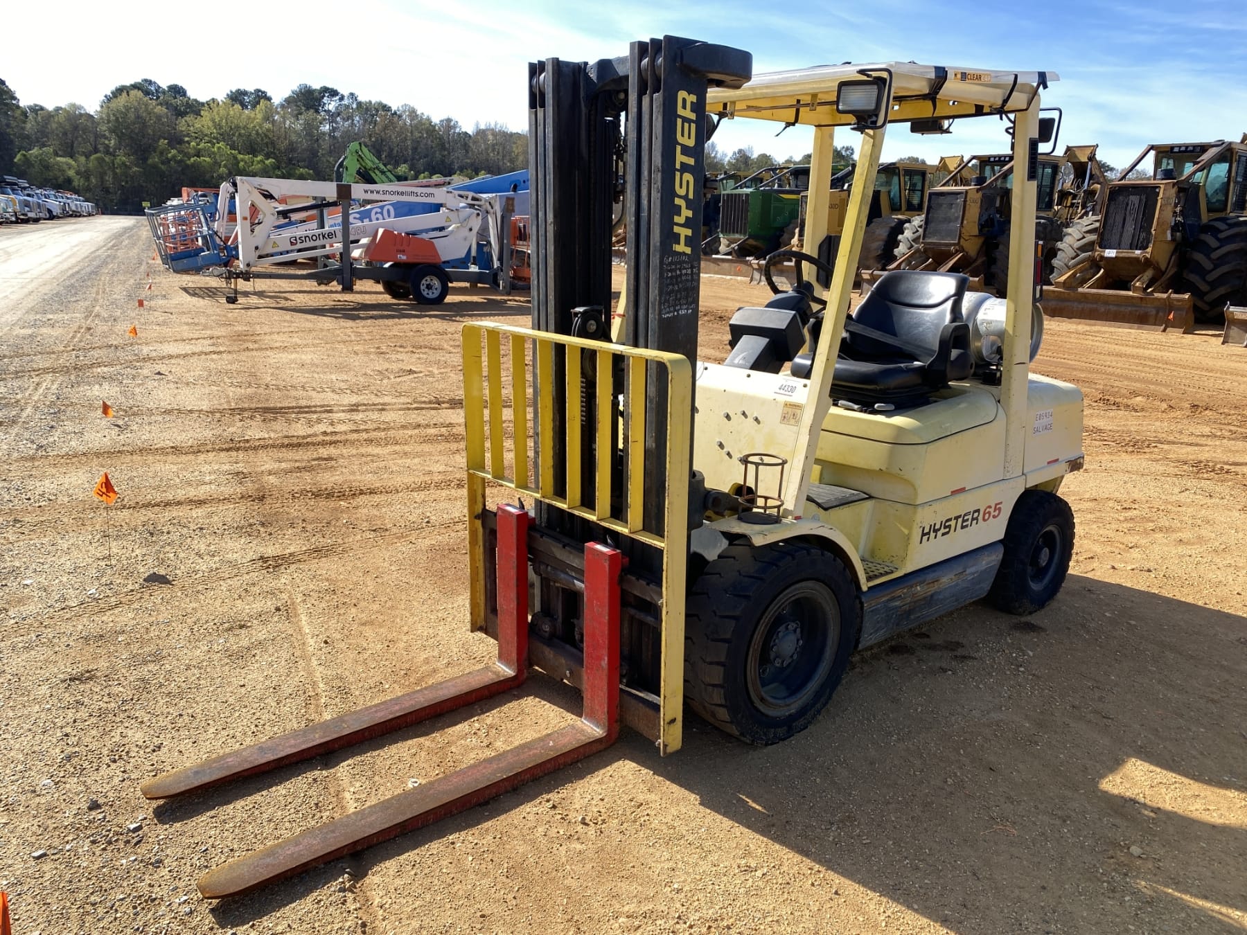 Hyster H65XM Equipment Image0