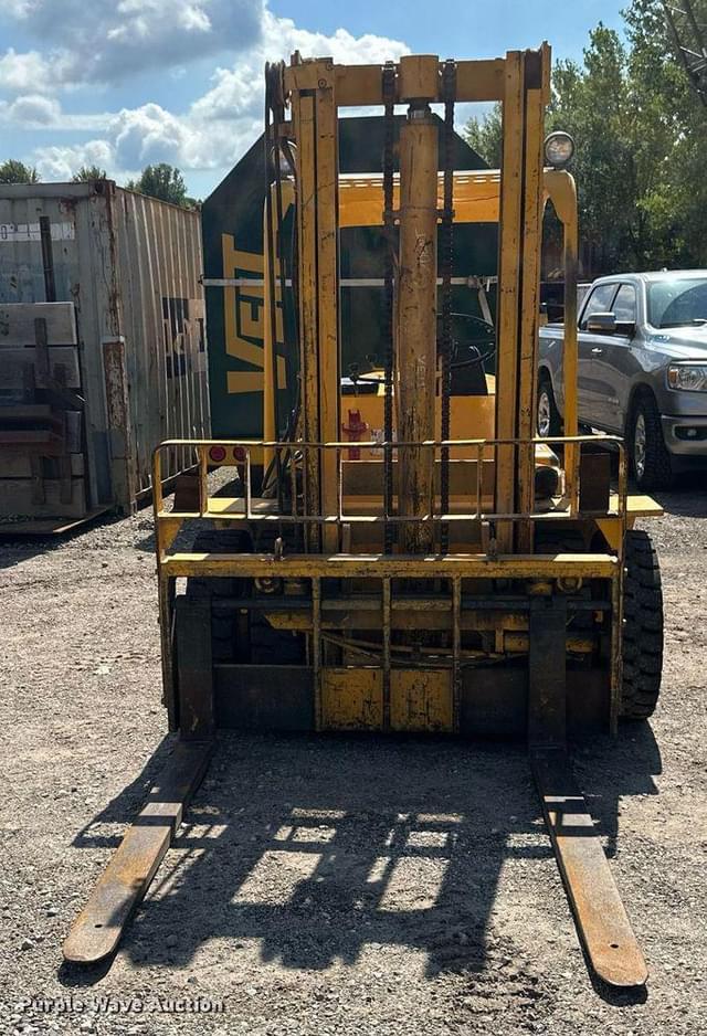 Image of Hyster H70C equipment image 1