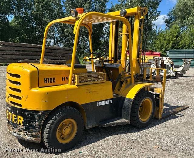 Image of Hyster H70C equipment image 4