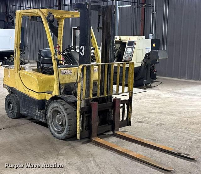 Image of Hyster H70FT equipment image 2
