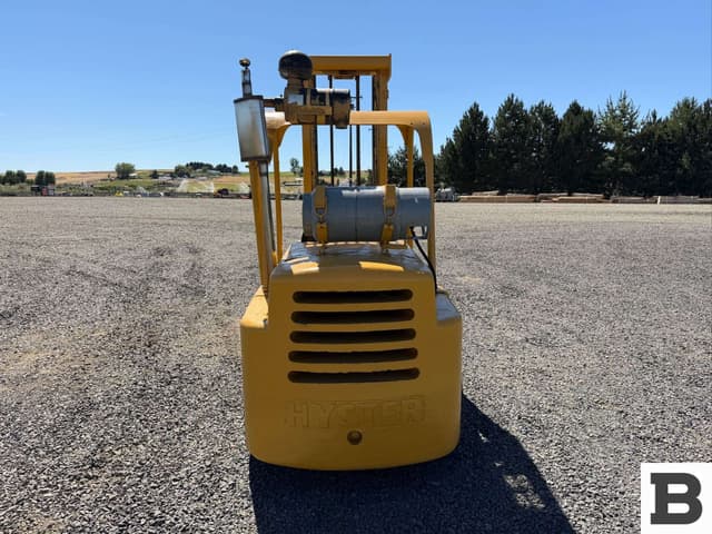 Image of Hyster H80C equipment image 4