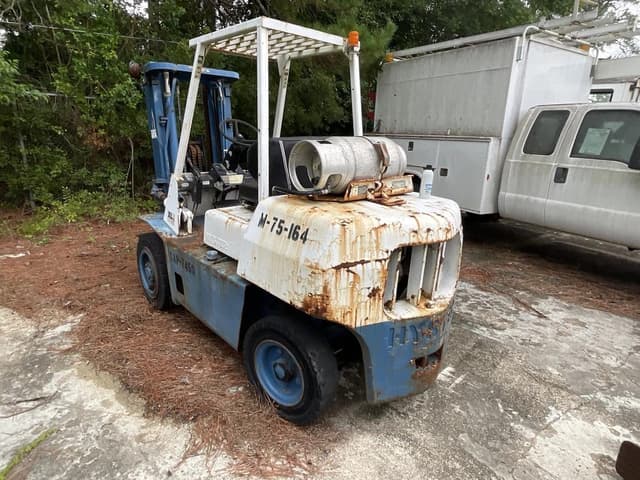 Image of Hyster H80XL equipment image 2