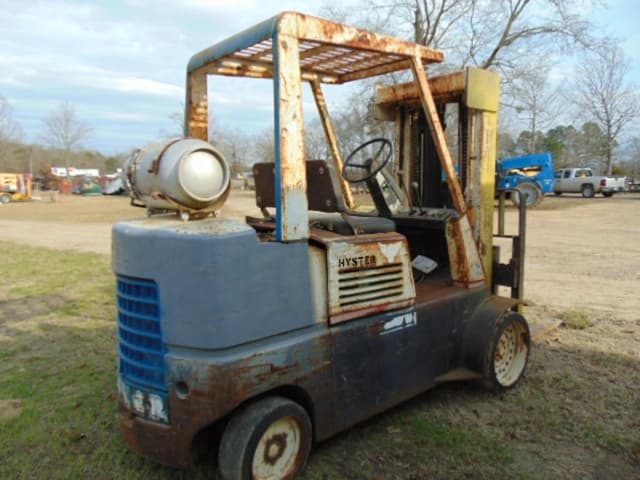 Image of Hyster S100 equipment image 1