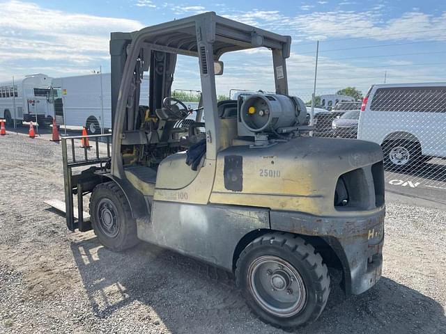 Image of Hyster H100FT equipment image 2