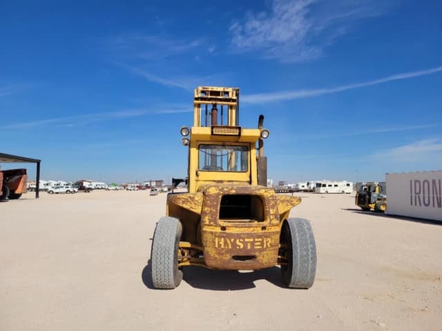 Image of Hyster P200 equipment image 3
