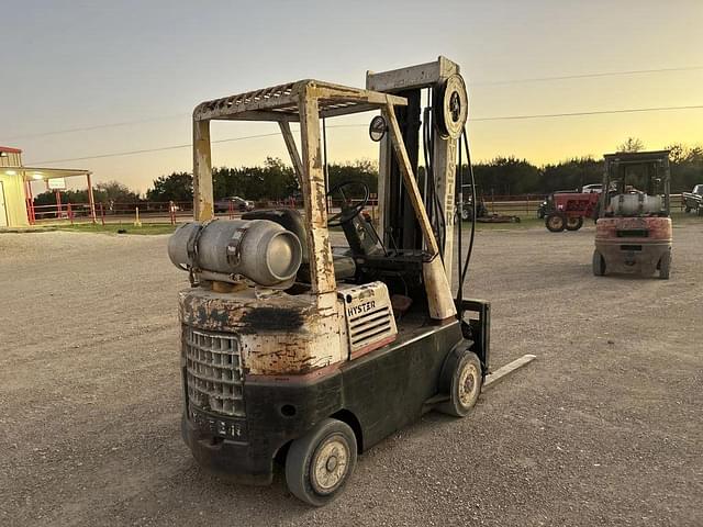 Image of Hyster 50 equipment image 2