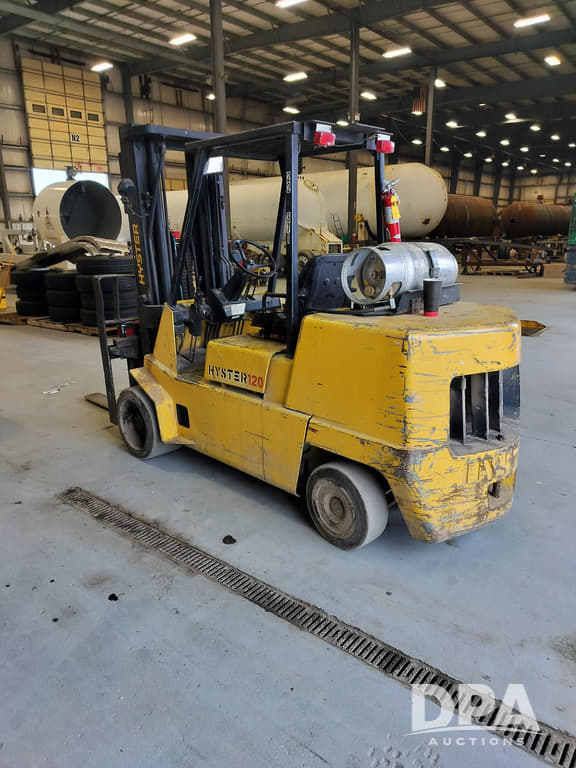 Image of Hyster S120XL Image 1