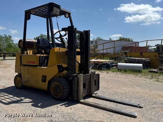 Image of Hyster S40XL equipment image 2
