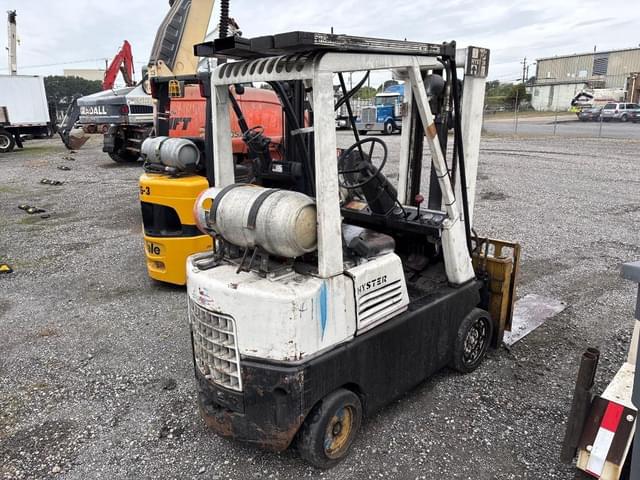 Image of Hyster S50E equipment image 3