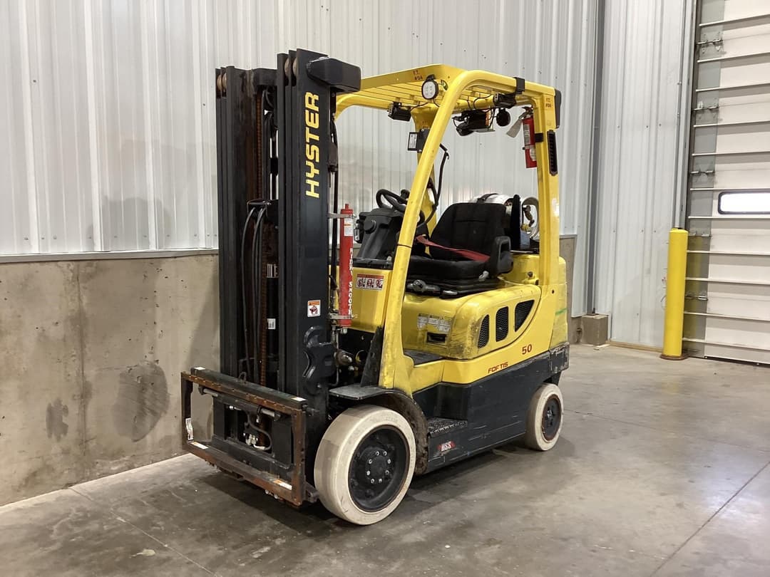 Image of Hyster S50FT Image 1