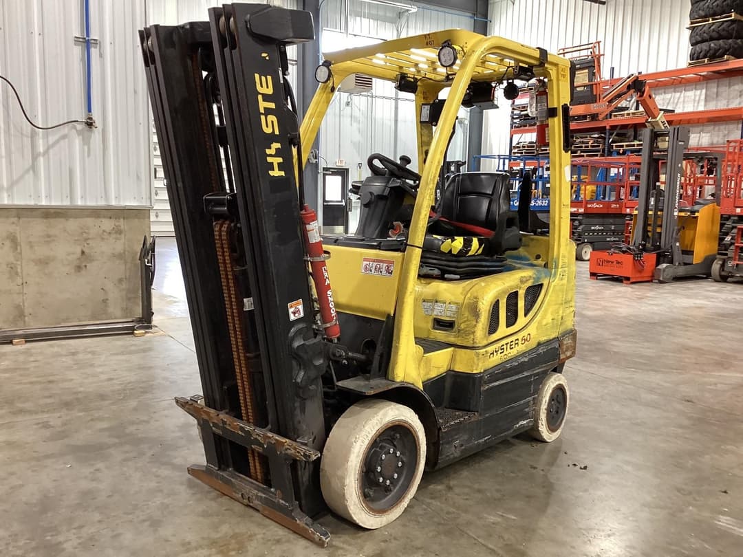 Image of Hyster S50FT Image 1