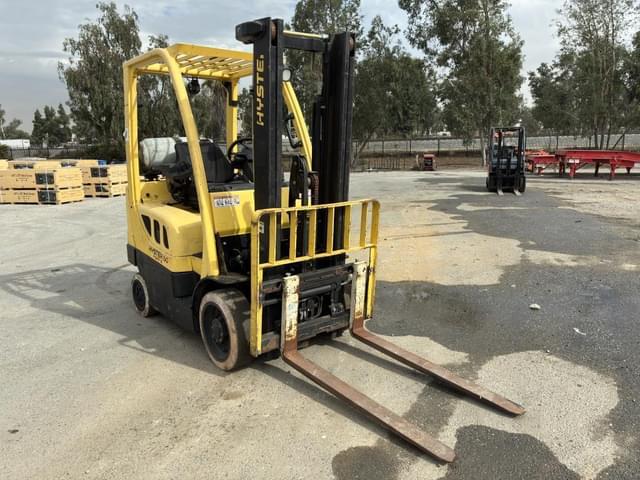 Image of Hyster S50FT equipment image 1