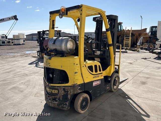 Image of Hyster S50FT equipment image 4