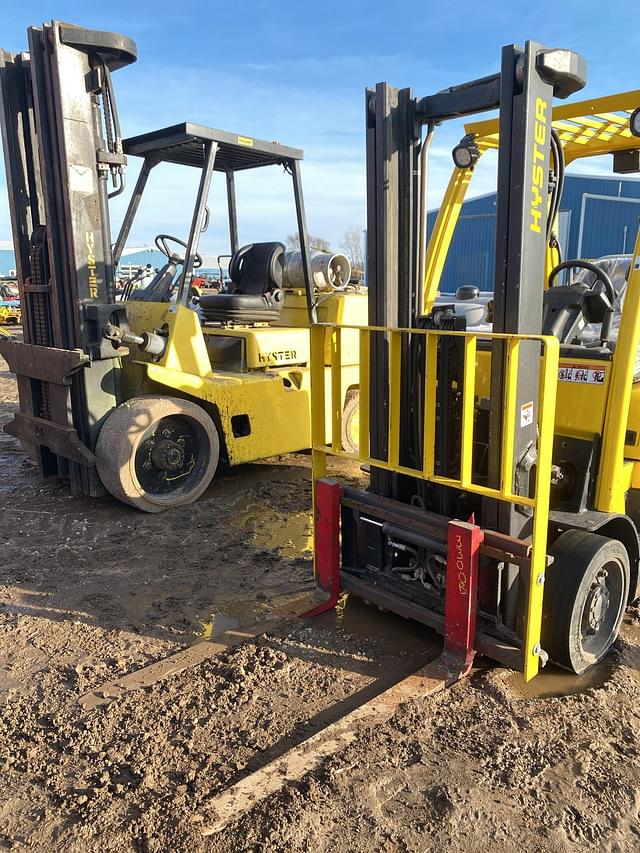 Image of Hyster S50FT equipment image 2