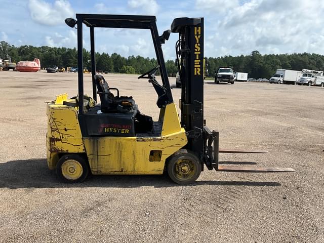 Image of Hyster S50XL equipment image 3