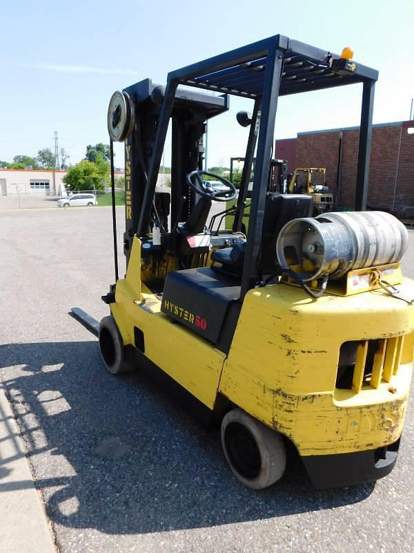 Image of Hyster S50XL equipment image 2