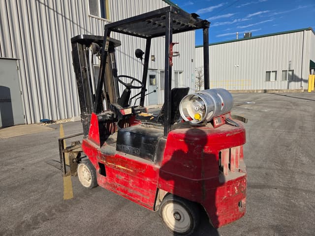 Image of Hyster S50XL equipment image 2