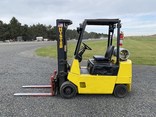 Image of Hyster S50XL equipment image 1