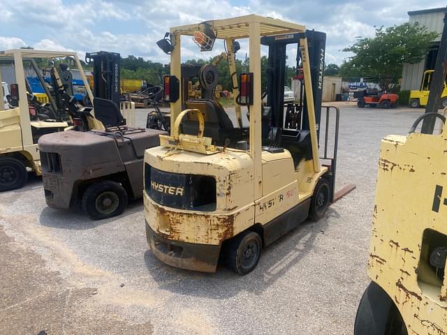 Image of Hyster S50XM equipment image 2