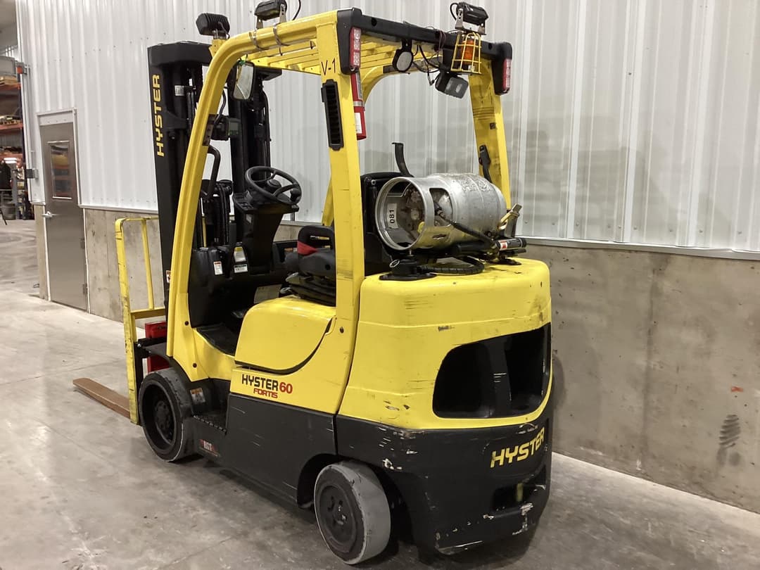 Image of Hyster S60FT Image 0