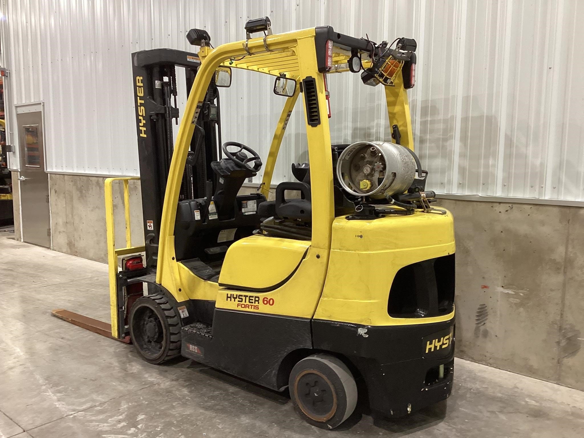 2019 Hyster S60FT Equipment Image0