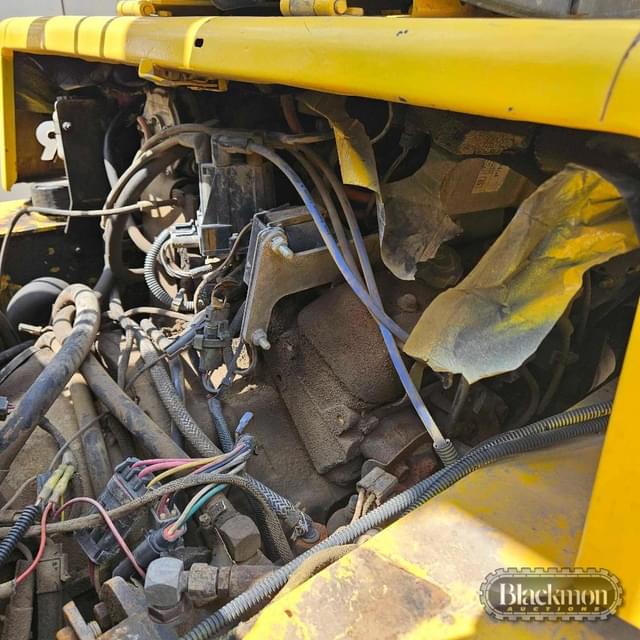Image of Hyster S80 equipment image 1