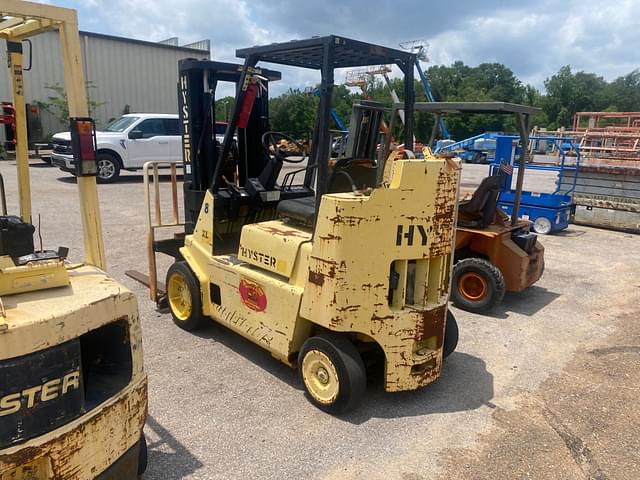 Image of Hyster S80XL2 equipment image 2