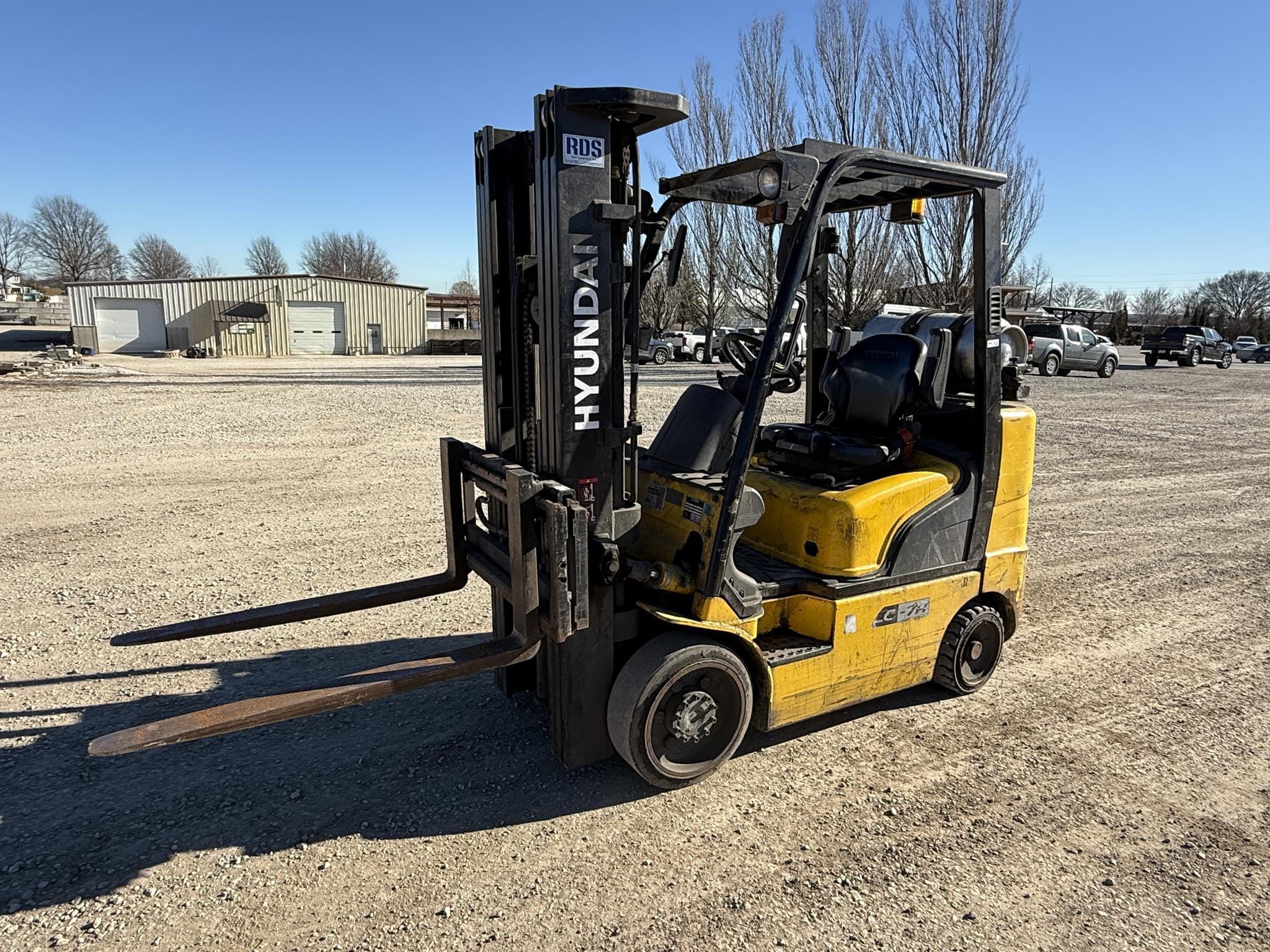 Hyundai 25LC-7A Equipment Image0