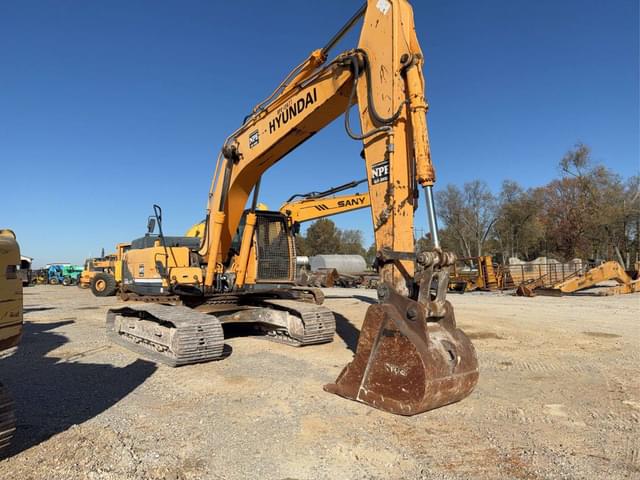 Image of Hyundai 260LC-9R equipment image 1