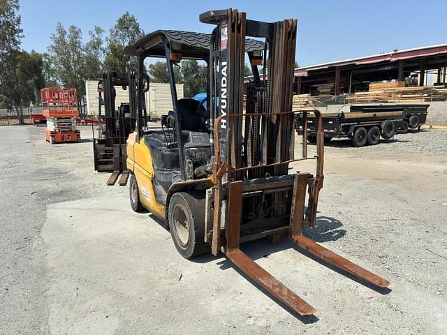 Image of Hyundai 30D-9 equipment image 1