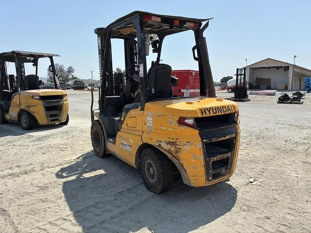 Image of Hyundai 35DA-9 equipment image 3