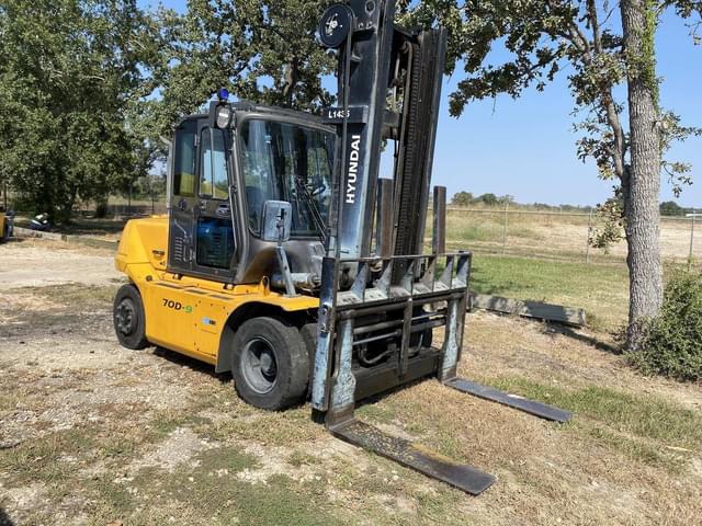 Image of Hyundai 70D-9 equipment image 4