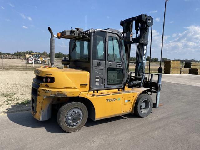 Image of Hyundai 70D-9 equipment image 3