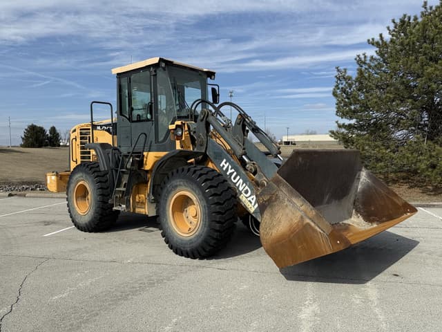 Image of Hyundai HL757-9A equipment image 2