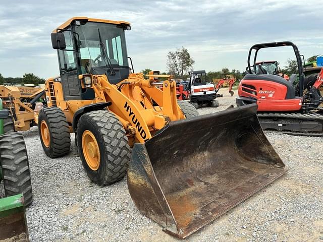 Image of Hyundai HL730-9 equipment image 1