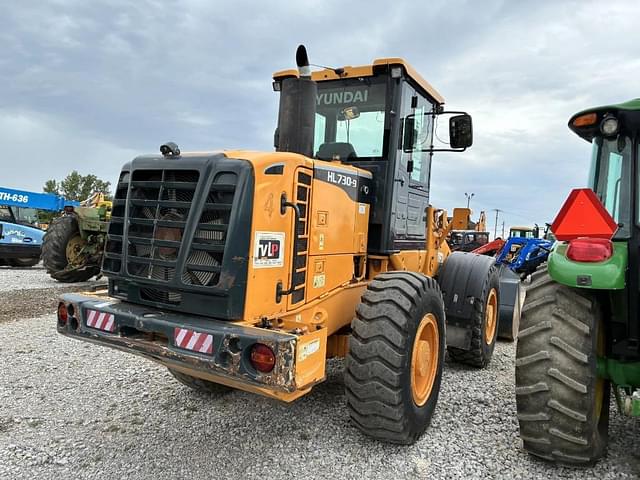 Image of Hyundai HL730-9 equipment image 3