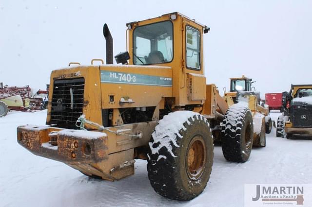 Image of Hyundai HL740-3 equipment image 3