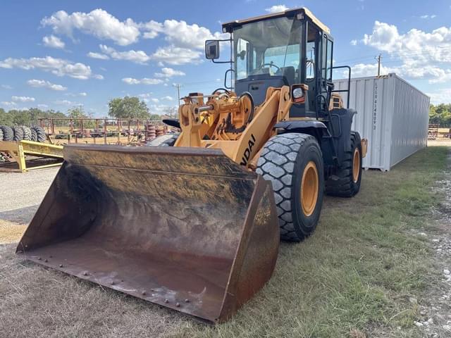 Image of Hyundai HL757-9 equipment image 3