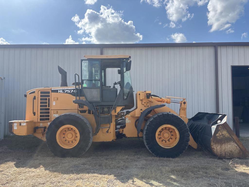 Image of Hyundai HL757-9 Primary image