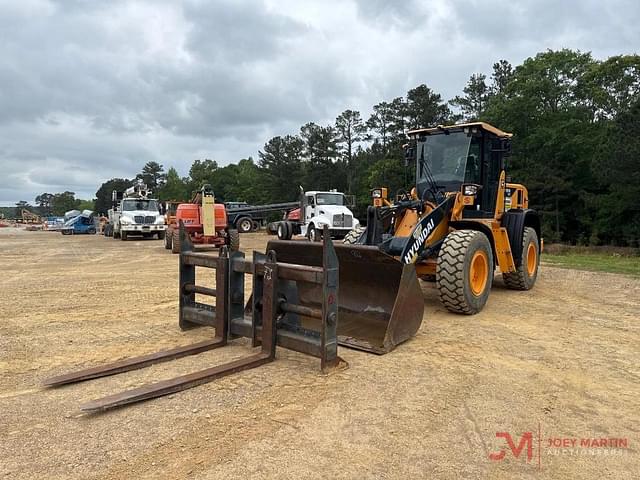 Image of Hyundai HL930A equipment image 2